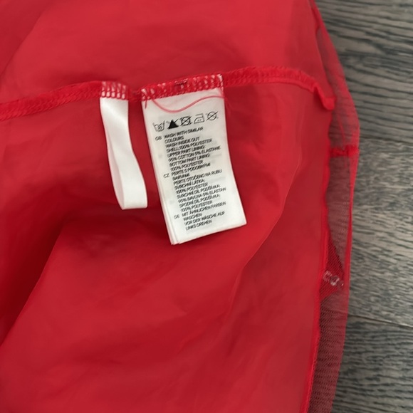 H&M Sparkling Red Kids Costume Dress - Picture 5 of 11